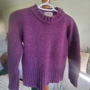 Hand loomed in Ireland 🇮🇪 Purple 100% Wool Sweater